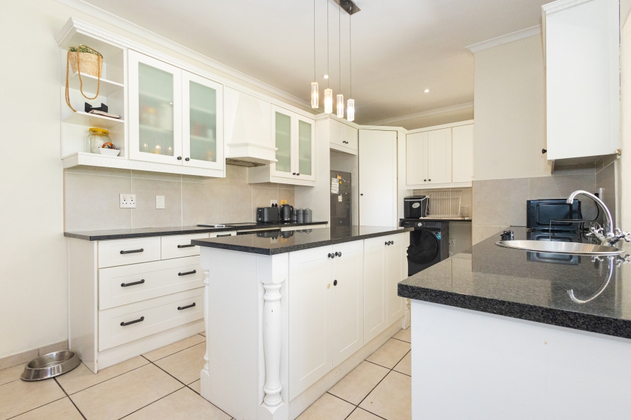 3 Bedroom Property for Sale in Sonkring Western Cape